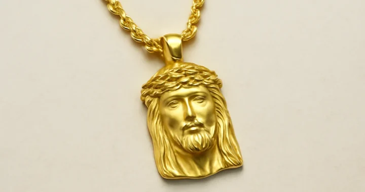 Jesus piece and chain: Stil, Bedeutung und Kauftipps